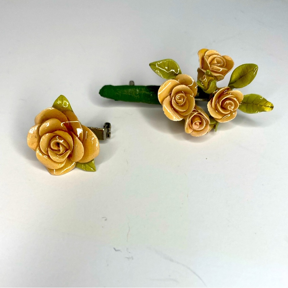 Set of 2 Enamel Rose Brooches with Single and Multiple Roses Jewelry Flowers